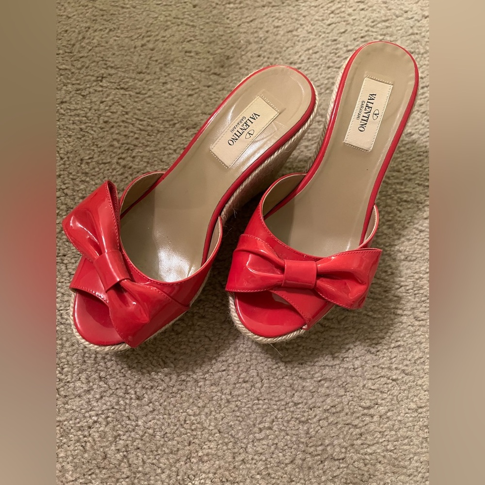 Original Valentino Garavani Wedge